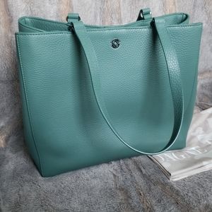 Dagne Dover Large Allyn Tote in Liberty Color